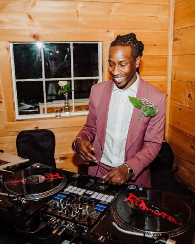 DJ Ronstoppable